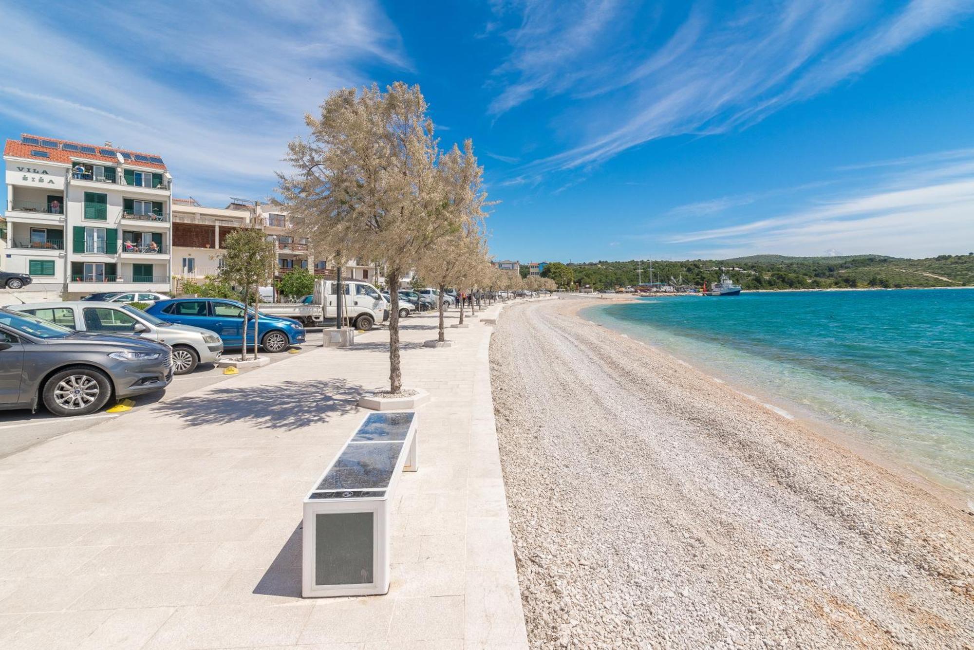 Beachfront Apartments Villa Sisa Primošten Εξωτερικό φωτογραφία